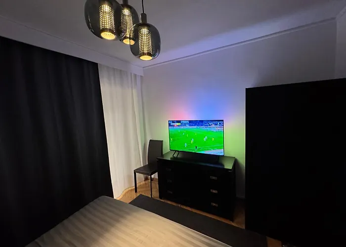 Decebal Overlooking The Boulevard Apartment Bucharest