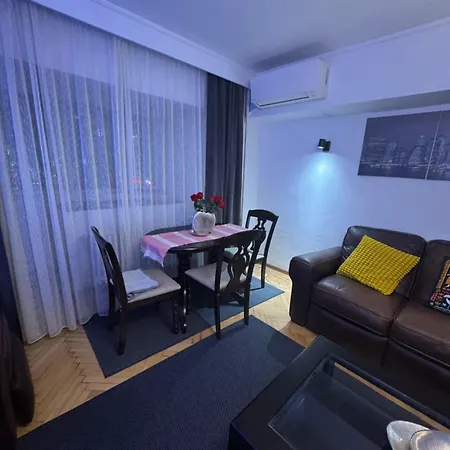 Decebal Overlooking The Boulevard