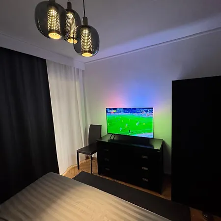 Decebal Overlooking The Boulevard Apartman Bukarest